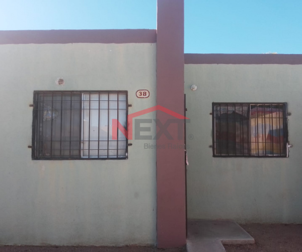 CASA EN VENTA EN COL. PARQUE CENTRAL