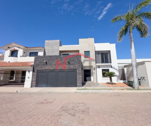 CASA EN VENTA EN COL. RAQUET CLUB