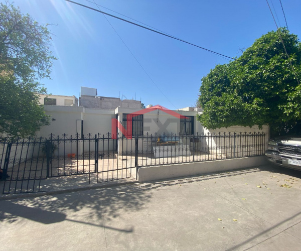 CASA EN VENTA EN COL. ISSSTESON CENTENARIO