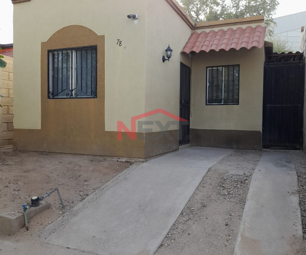 CASA EN RENTA EN FRACC. ALTARES