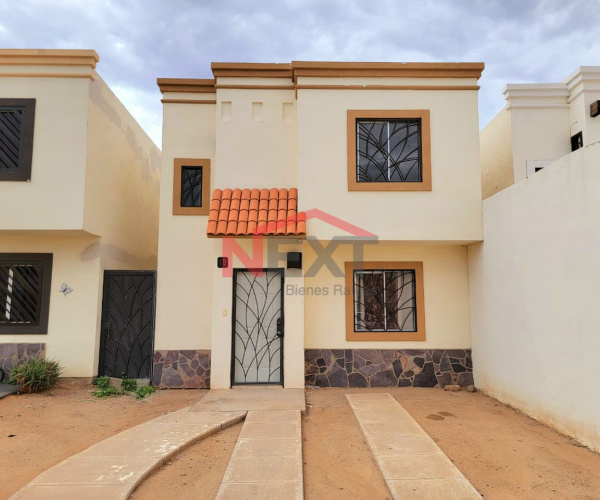 CASA EN RENTA EN VILLA MERLOT