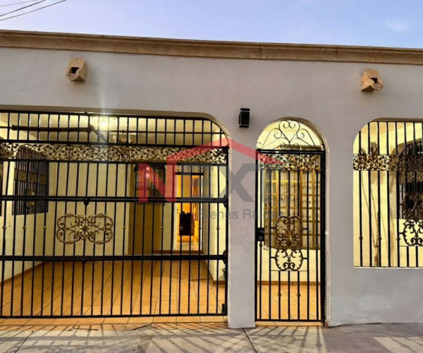 CASA EN VENTA EN COL. LOS JARDINES
