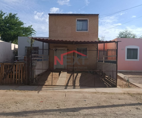 CASA EN VENTA EN COL. LA CHOLLA