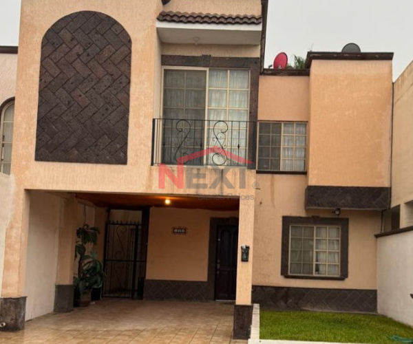 CASA EN VENTA VILLAS DE SAN SEBASTIAN PRIVADO AL NORORIENTE