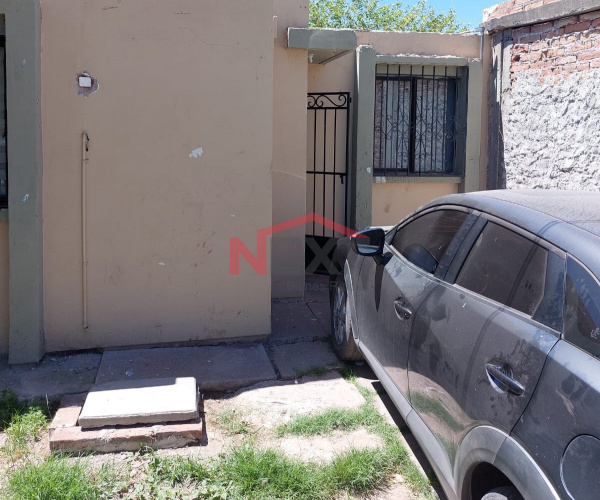 CASA EN VENTA UBICADA EN COL. MIRAVALLE