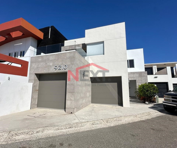 CASA EN VENTA EN REAL DEL MAR, PLAYAS DE TIJUANA