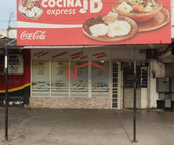LOCAL COMERCIAL EN VENTA SOBRE LA CALLE CAMPECHE FRENTE A CENTRAL CAMIONERA COL. LA CORTINA