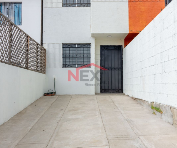 CASA EN RENTA EN LOMAS DE LA PRESA TIJUANA B.C