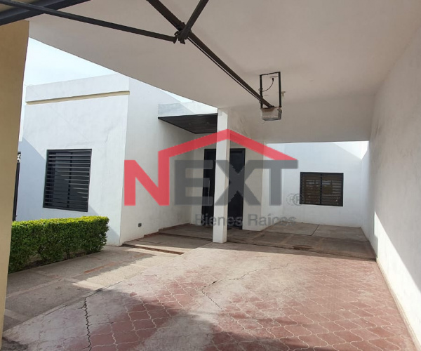 CASA EN RENTA UBICADA EN COL. CAMPESTRE