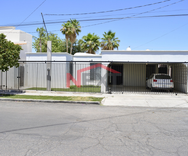 CASA EN VENTA COL. VILLA SATELITE