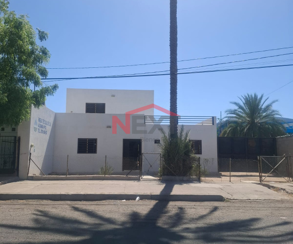 OFICINA CON TERRENO EN RENTA EN COL. SAN BENITO