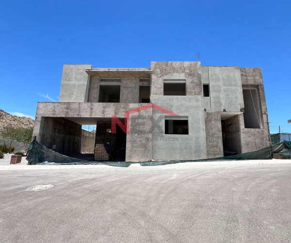 CASA EN VENTA EN VENTURA RESIDENCIAL