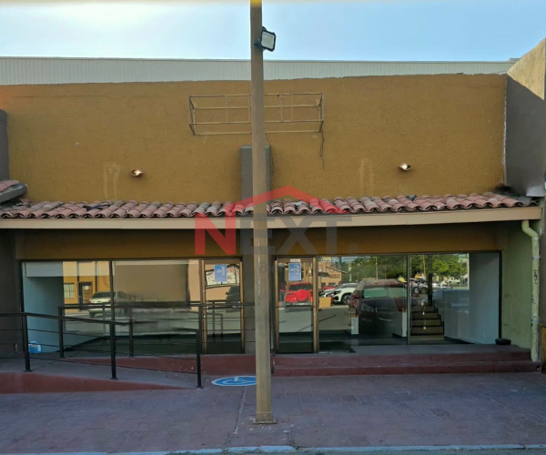 LOCAL EN RENTA EN PLAZA VALLES