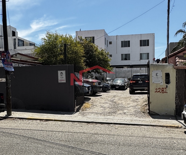 VENTA DE TERRENO 300 METROS  EN LA CACHO TIJUANA B.C