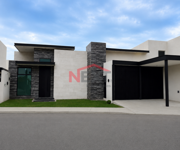 CASA EN VENTA NUEVA DE UNA PLANTA TOTALMENTE EQUIPADA