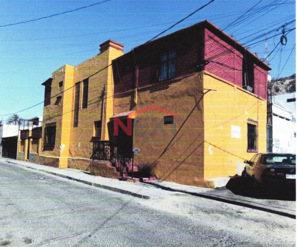 CASA EN VENTA EN COLONIA CENTRO