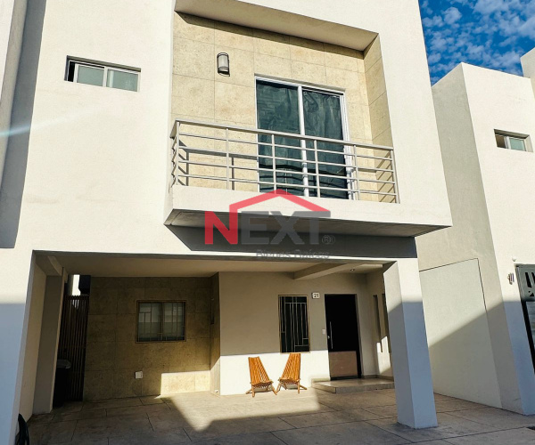 CASA EN RENTA AUREA RESIDENCIAL