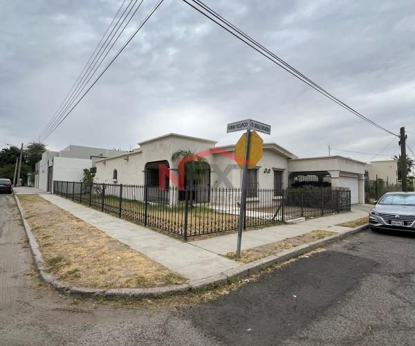 CASA EN RENTA EN COL.PERIODISTA