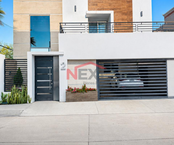 CASA EN RENTA EN VERSALLES RESIDENCIAL