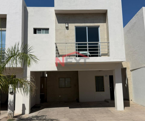 CASA EN RENTA AUREA RESIDENCIAL