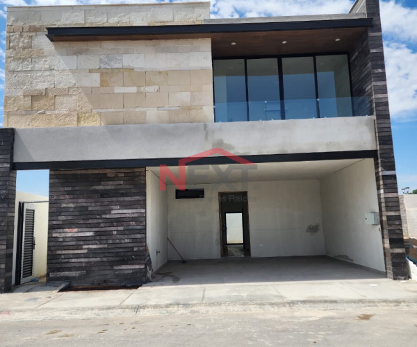 CASA EN VENTA EQUIPADA  AL NORTE DE LA CIUDAD