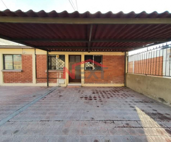DEPARTAMENTO EN RENTA  SEMI-AMUEBLADO EN ZONA CENTRO DE LA CIUDAD A ESPALDAS DE LA ESCUELA DE MEDICINA 