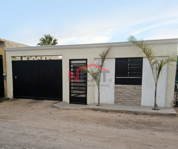 CASA EN VENTA EN VILLA SUREÑA (PALO VERDE)