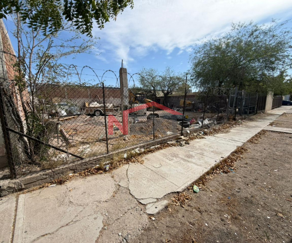 TERRENO EN VENTA EN COL. OLIVARES