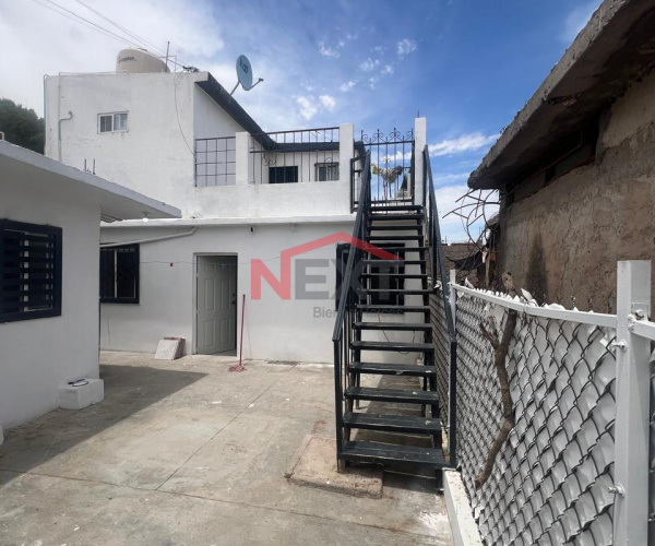 CASA CON CONJUNTO DE DEPARTAMENTO EN VENTA EN COL. NORBERTO ORTEGA