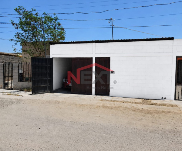 CASA EN VENTA EN ARANDANOS RESIDENCIAL