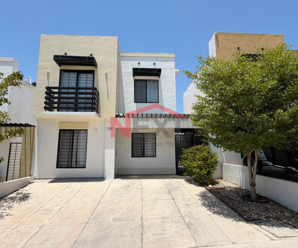 CASA EN VENTA EN PASEO DEL CID RESIDENCIAL