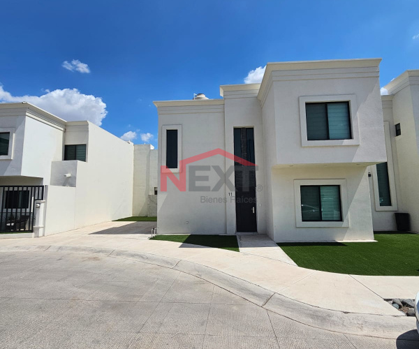 CASA EN RENTA EN MONTE DE CALABRIA RESIDENCIAL
