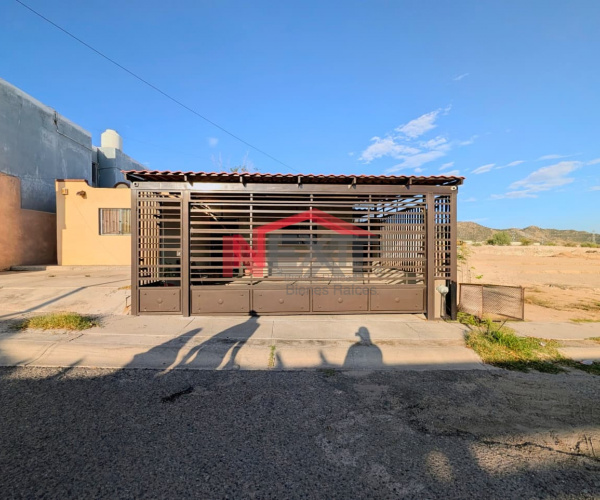 CASA EN VENTA EN COL. LOS ANGELES