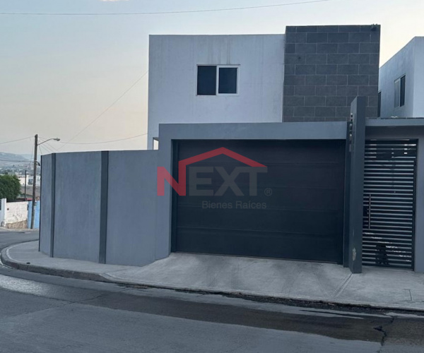 Casa en Venta | Col. Jose Lopez Portillo, Tijuana, B.C.