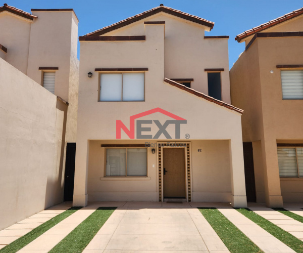 CASA EN VENTA EN REAL DE CASTILLA