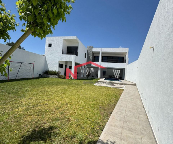 CASA EN RENTA EN TORRECILLAS Y RAMONES  CON JARDÍN Y ALBERCA