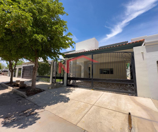 CASA EN VENTA EN COL. PITIC