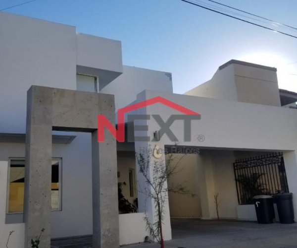 CASA EN RENTA EN LOS PORTALES