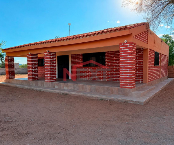 CASA EN VENTA EN REAL DEL ALAMITO SEC. ARBOLITOS