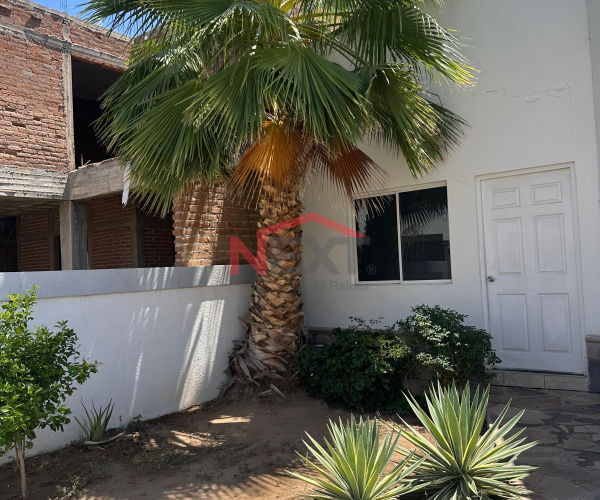 CASA EN RENTA EN OBISPOS RESIDENCIAL
