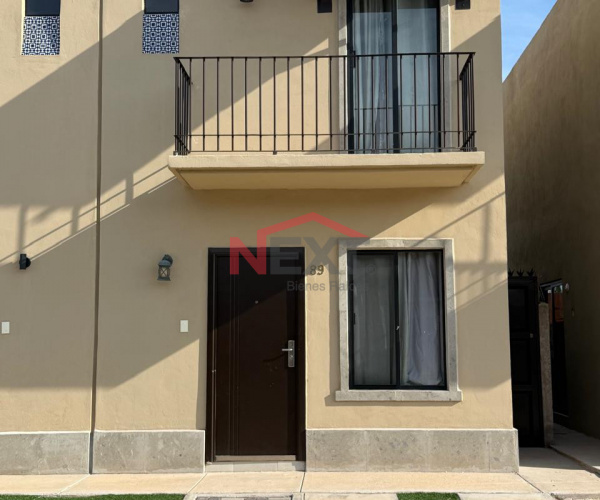 CASA EN RENTA EN SALAMANCA RESIDENCIAL