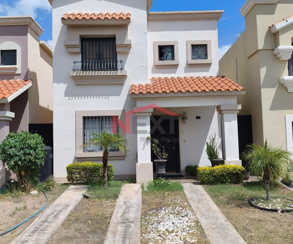 CASA EN VENTA EN URBIVILLA DEL REY