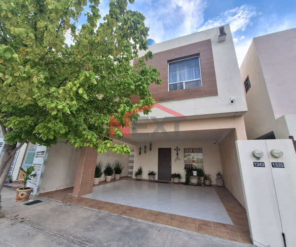 CASA EN VENTA AL ORIENTE COL. LAS MARAVILLAS