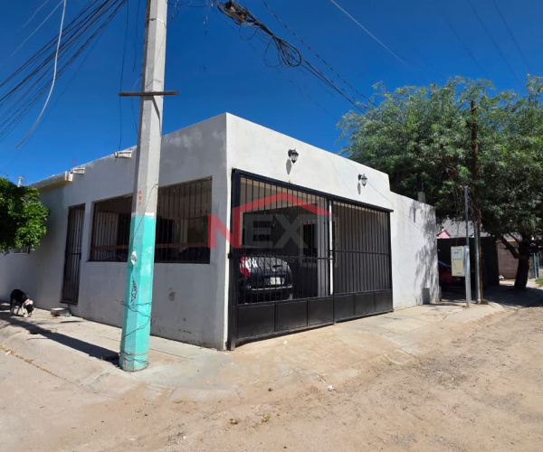 CASA EN VENTA EN COL. VILLAS DEL PALMAR