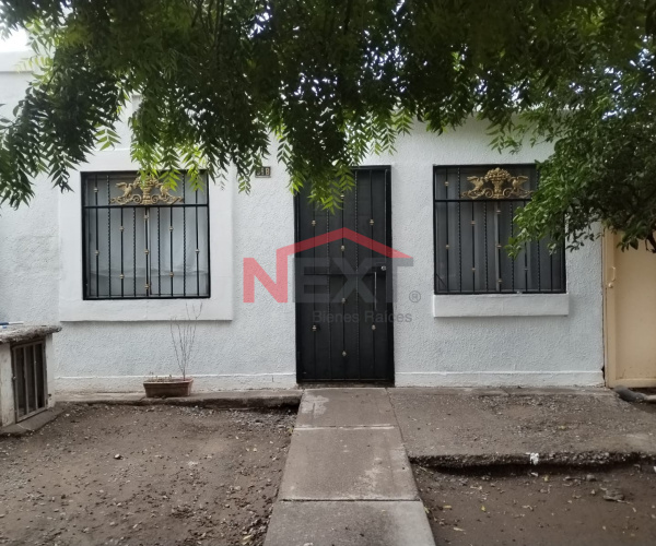 CASA EN VENTA EN COL. URBI VILLA DEL PRADO