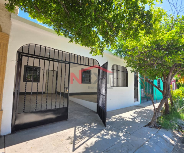 CASA EN VENTA EN COL. LAS LOMAS